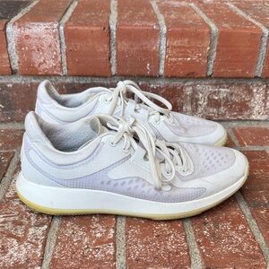 Lululemon Strongfeel Trainers Athletic Shoes Womens White Size 9.5 Gym Sneakers